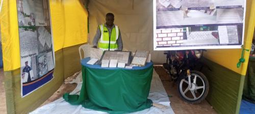 18eced36-56e4-426b-8077-9406c74805cb